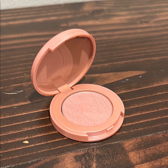 tarte Other - Tart Blush Compact in Shade Paaarty